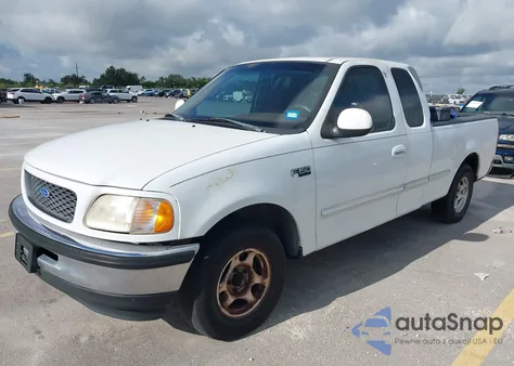 1998 Ford F-150 Lariat/Standard/Xl/Xlt из США, поврежденный, VIN 1FTZX1763WKA77283